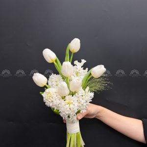 Hoa Cưới 5 Dạ Lan Hương Trắng mix 7 tulip A468