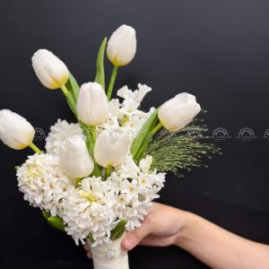 Hoa Cưới 5 Dạ Lan Hương Trắng mix 7 tulip A468