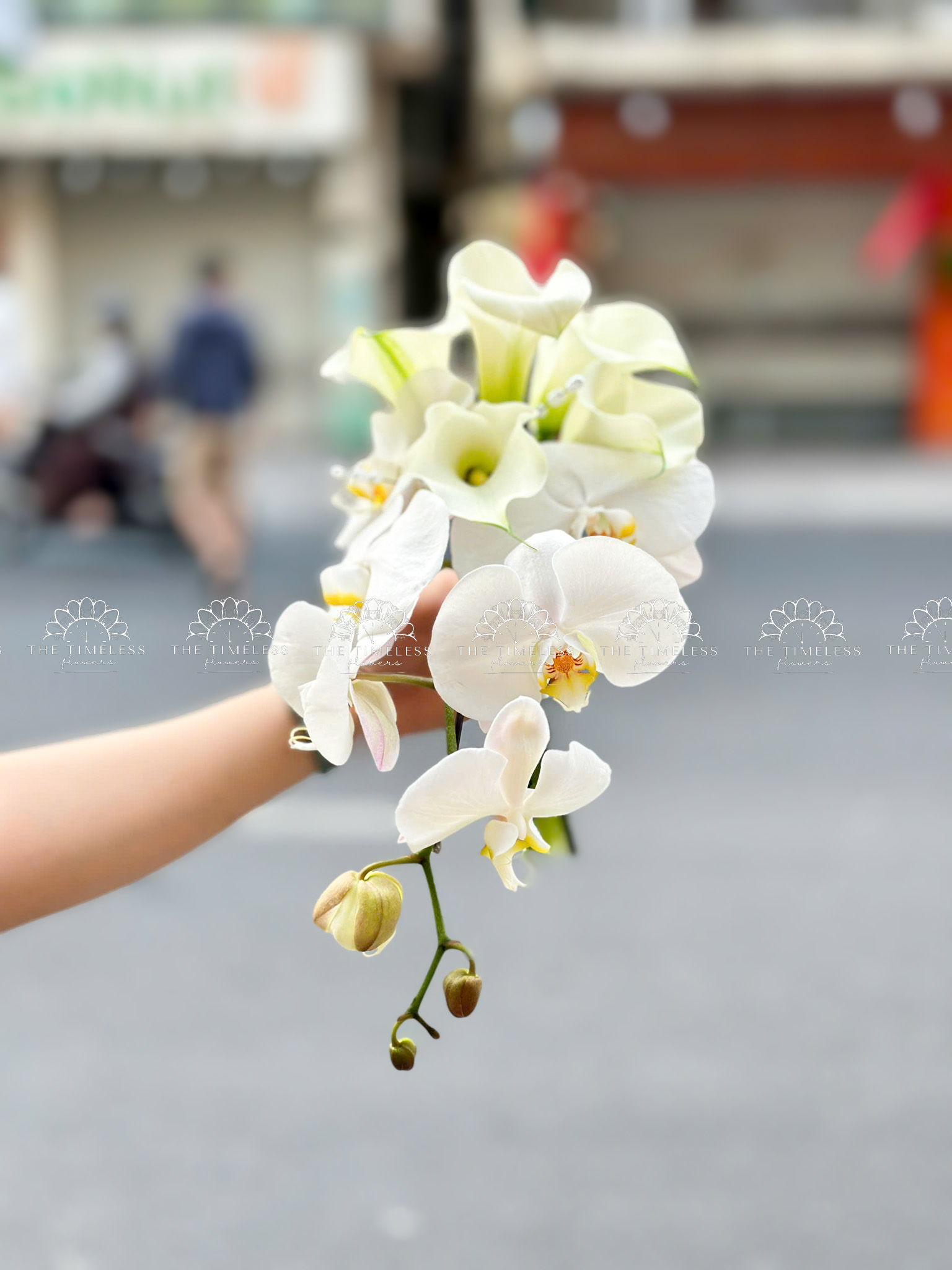 Hoa Cưới 5 Calla Lily mix Lan Hồ Điệp Trắng A482