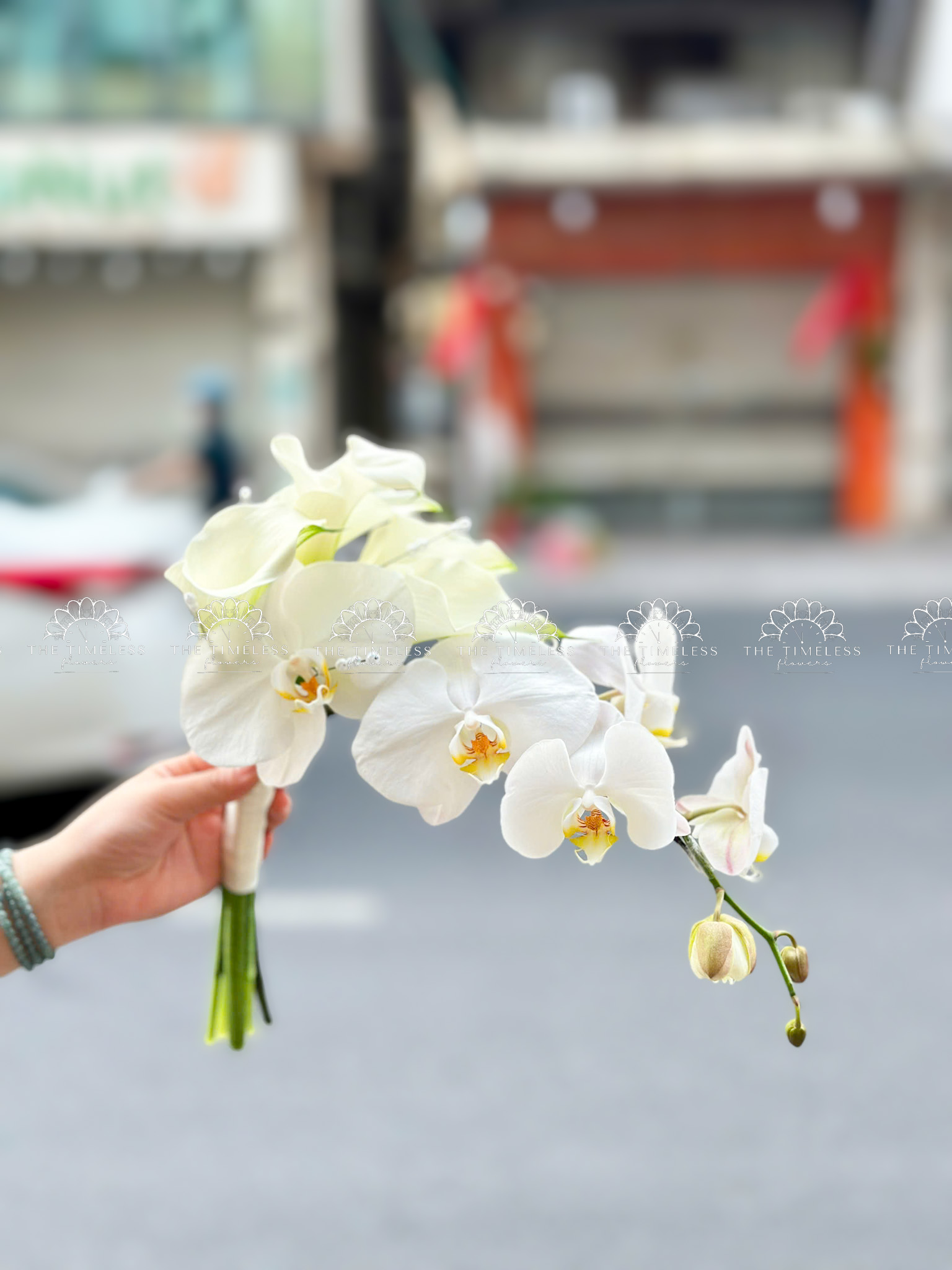 Hoa Cưới 5 Calla Lily mix Lan Hồ Điệp Trắng A482