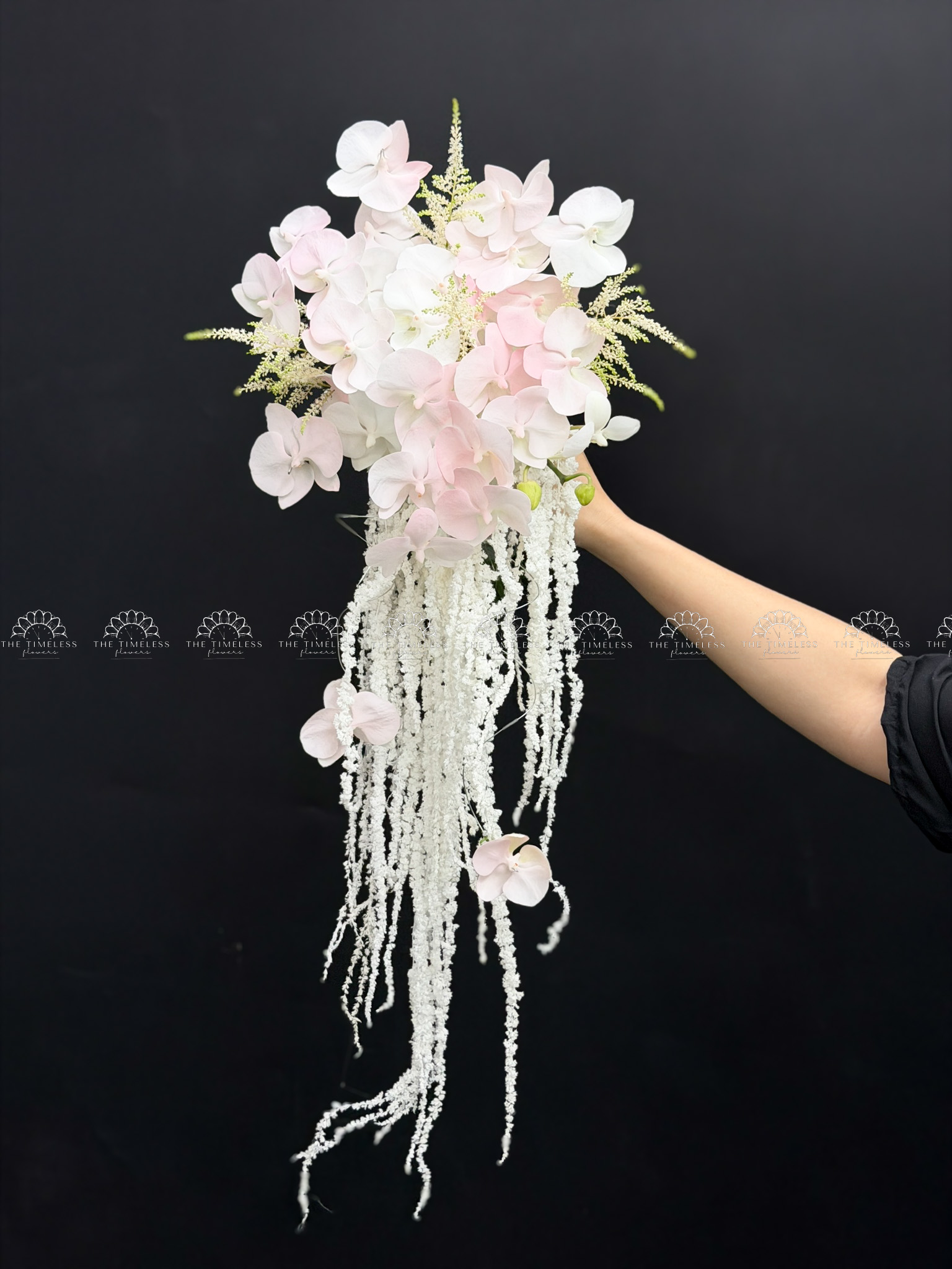 Hoa Cưới Thác hoa Lan Hồ Điệp mix Astilbe A470