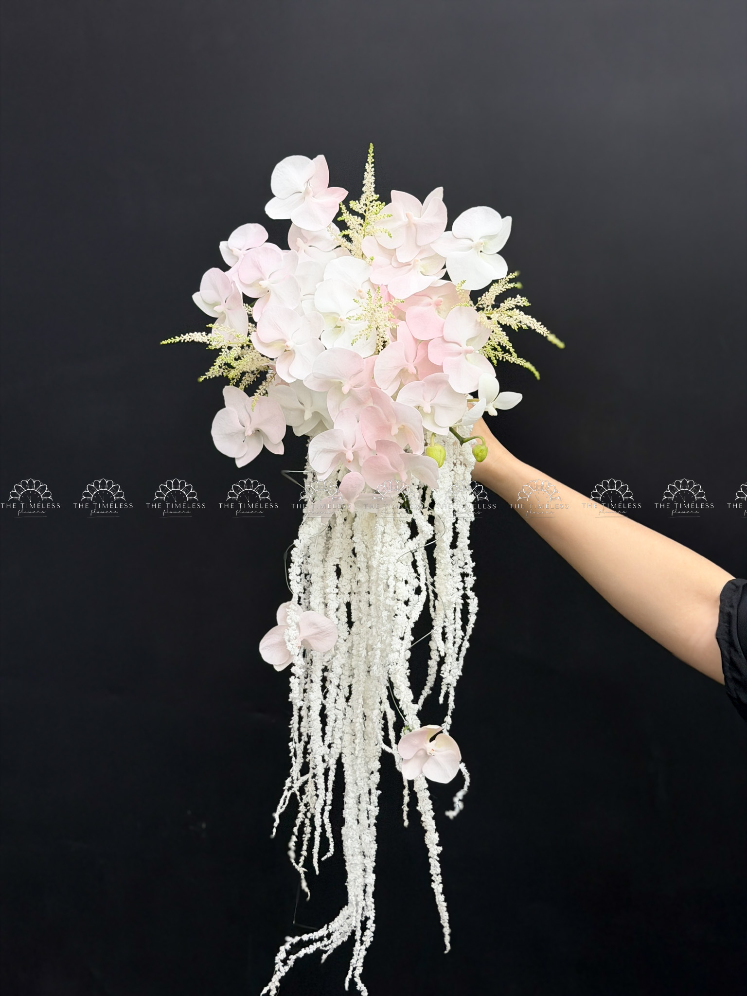 Hoa Cưới Thác hoa Lan Hồ Điệp mix Astilbe A470