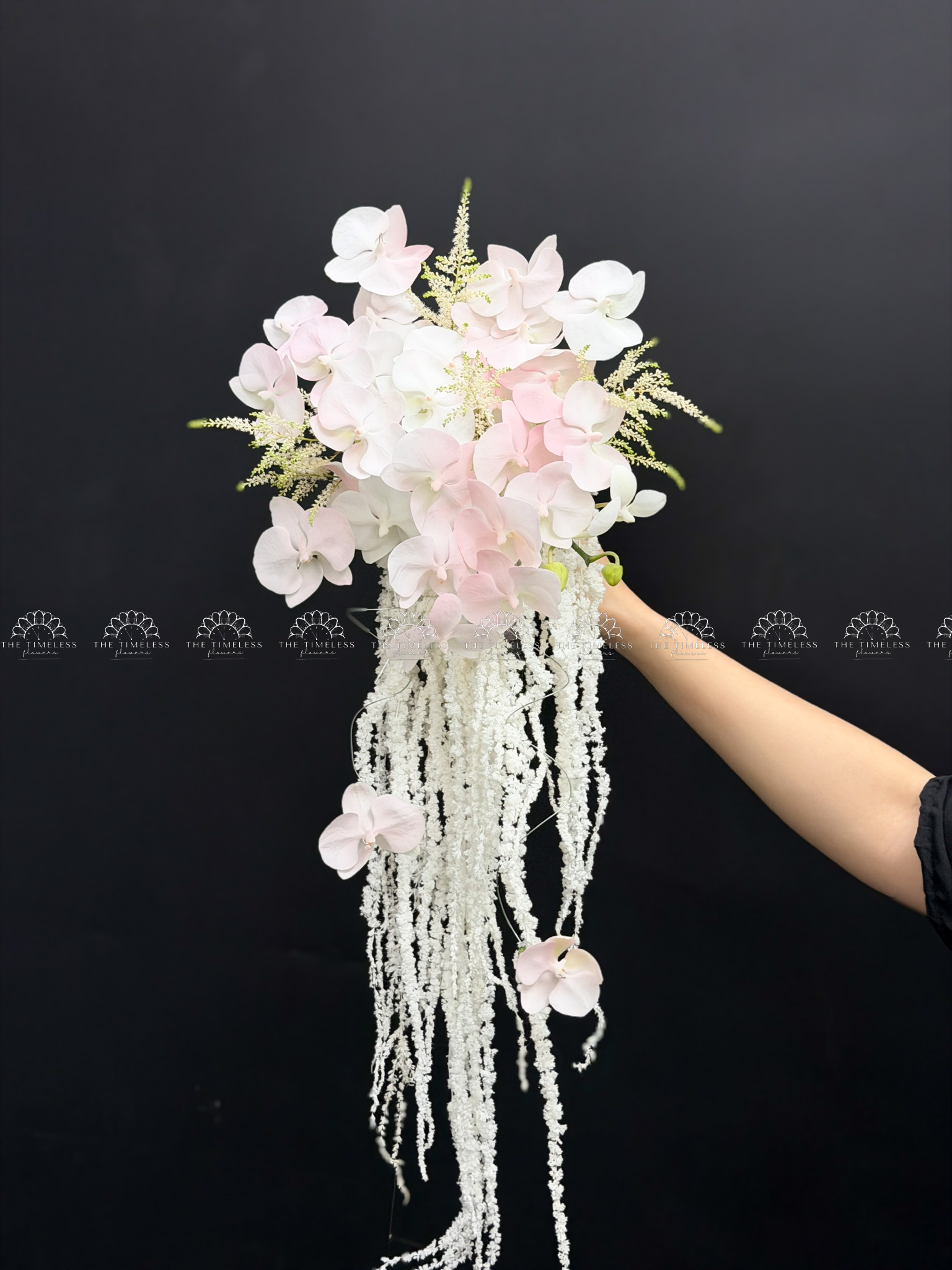 Hoa Cưới Thác hoa Lan Hồ Điệp mix Astilbe A470