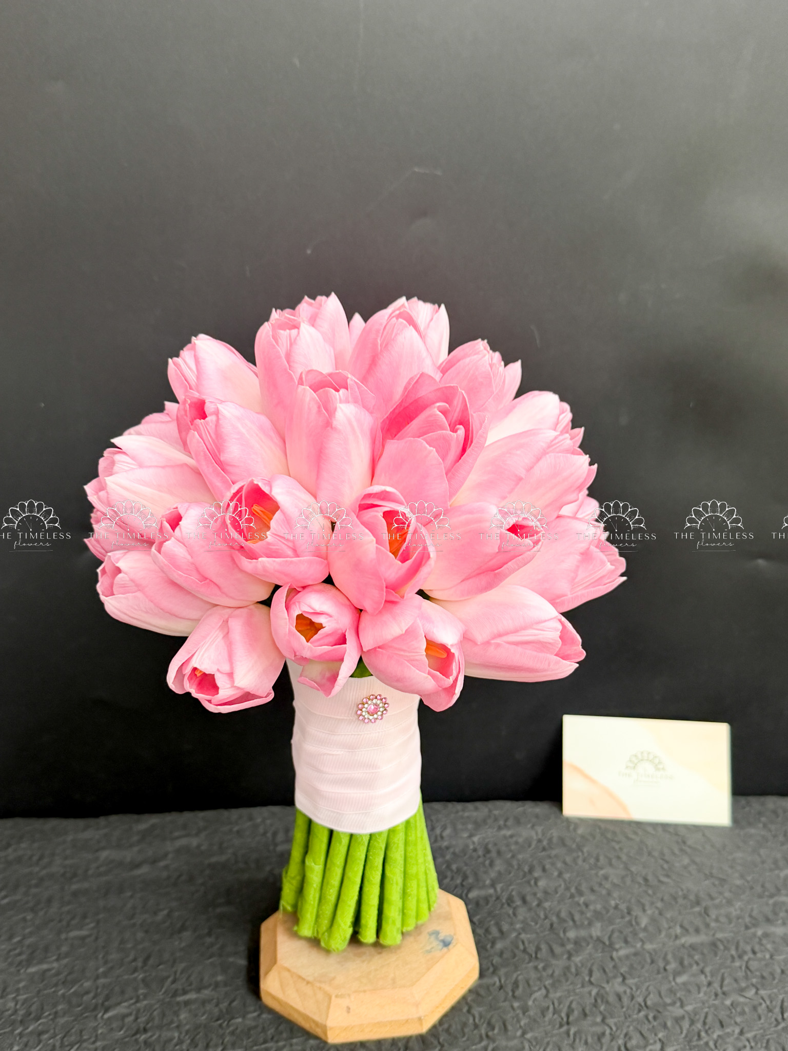 Hoa Cưới 25 Tulip Hồng A491