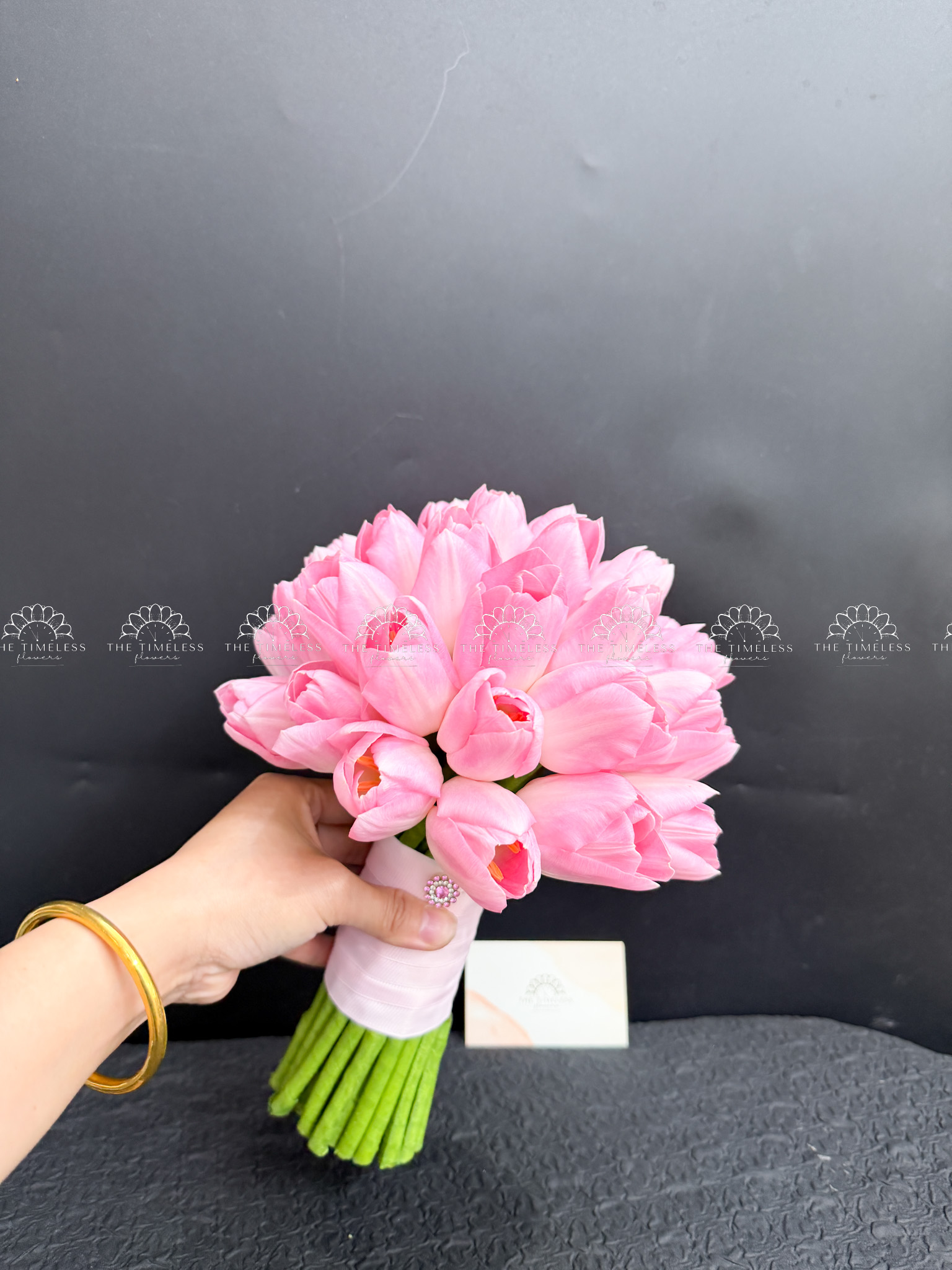 Hoa Cưới 25 Tulip Hồng A491